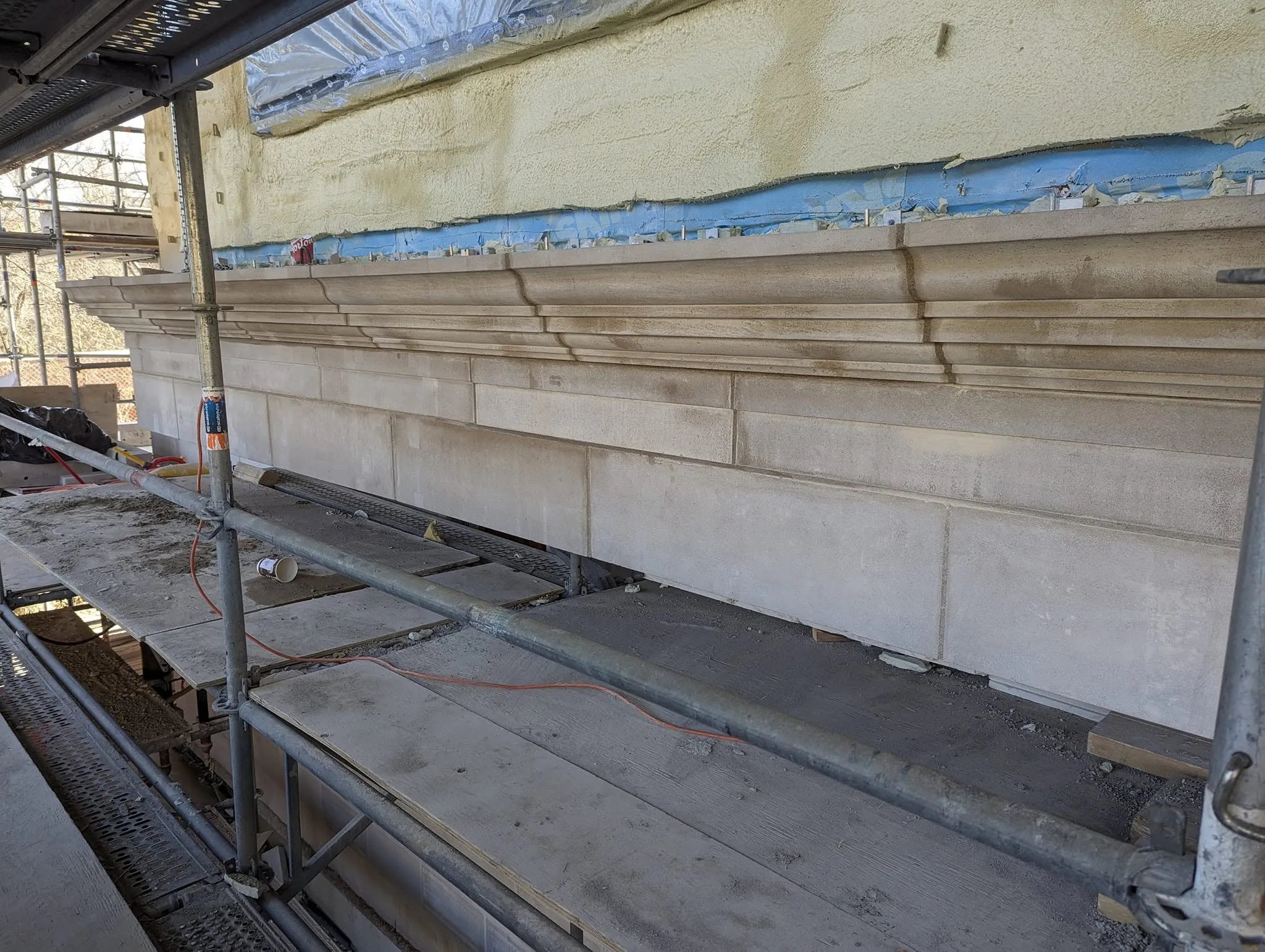 Architectural stone banding